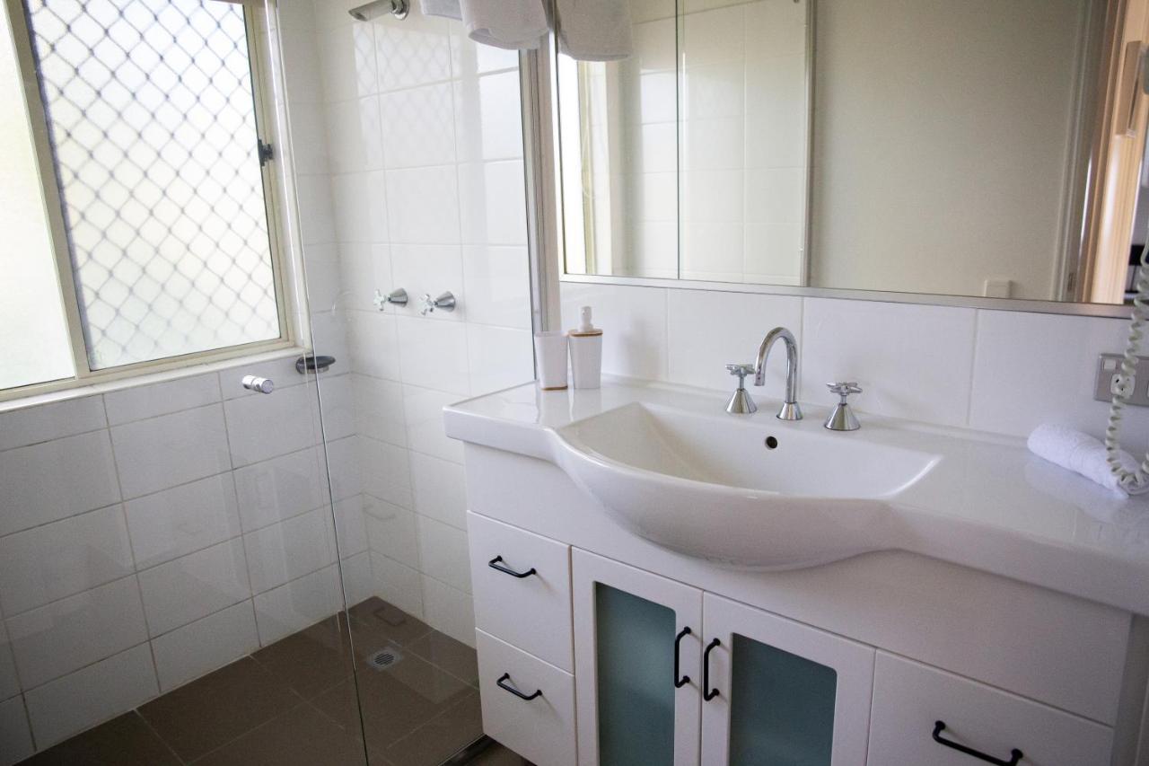 2 Bedroom Villa In Tropical Resort Noosaville Buitenkant foto